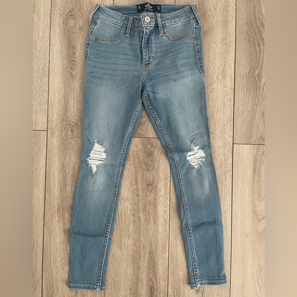 Hollister Advance Stretch Women’s Distressed Mid-Rise Jean Legging - Light Blue